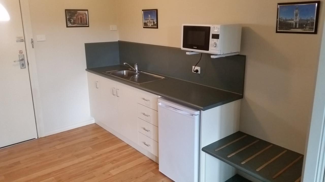 Ararat Southern Cross Motor Inn Экстерьер фото
